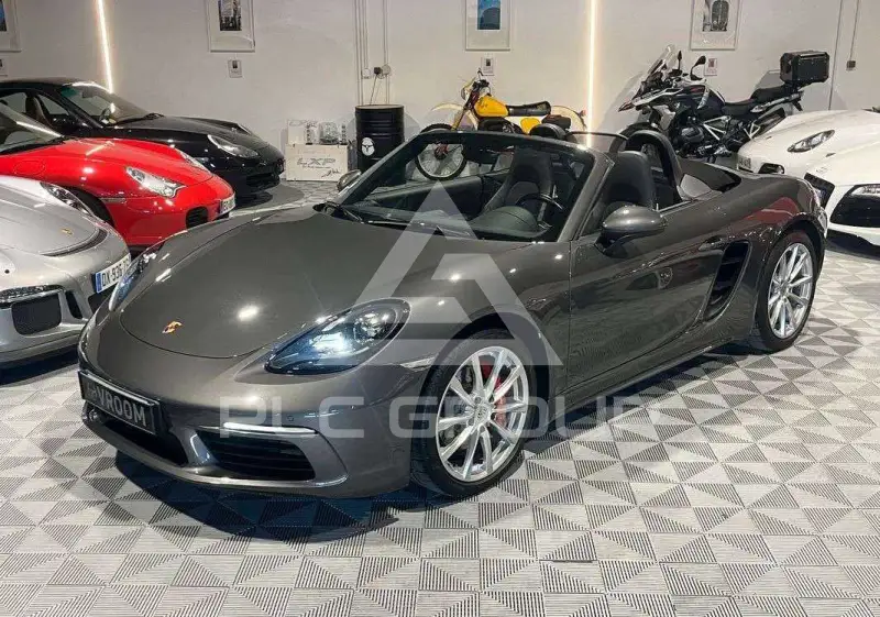 2018 Porsche 718