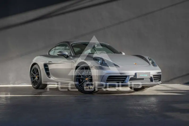 2018 Porsche 718
