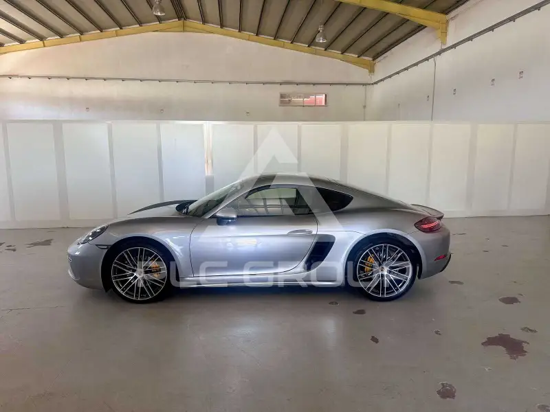 2018 Porsche 718