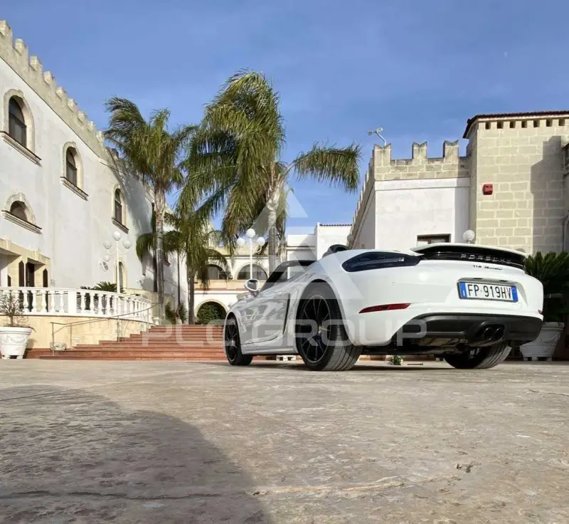 2018 Porsche 718