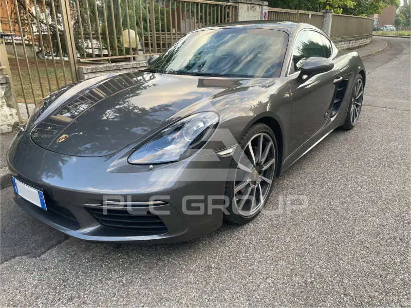 2018 Porsche 718