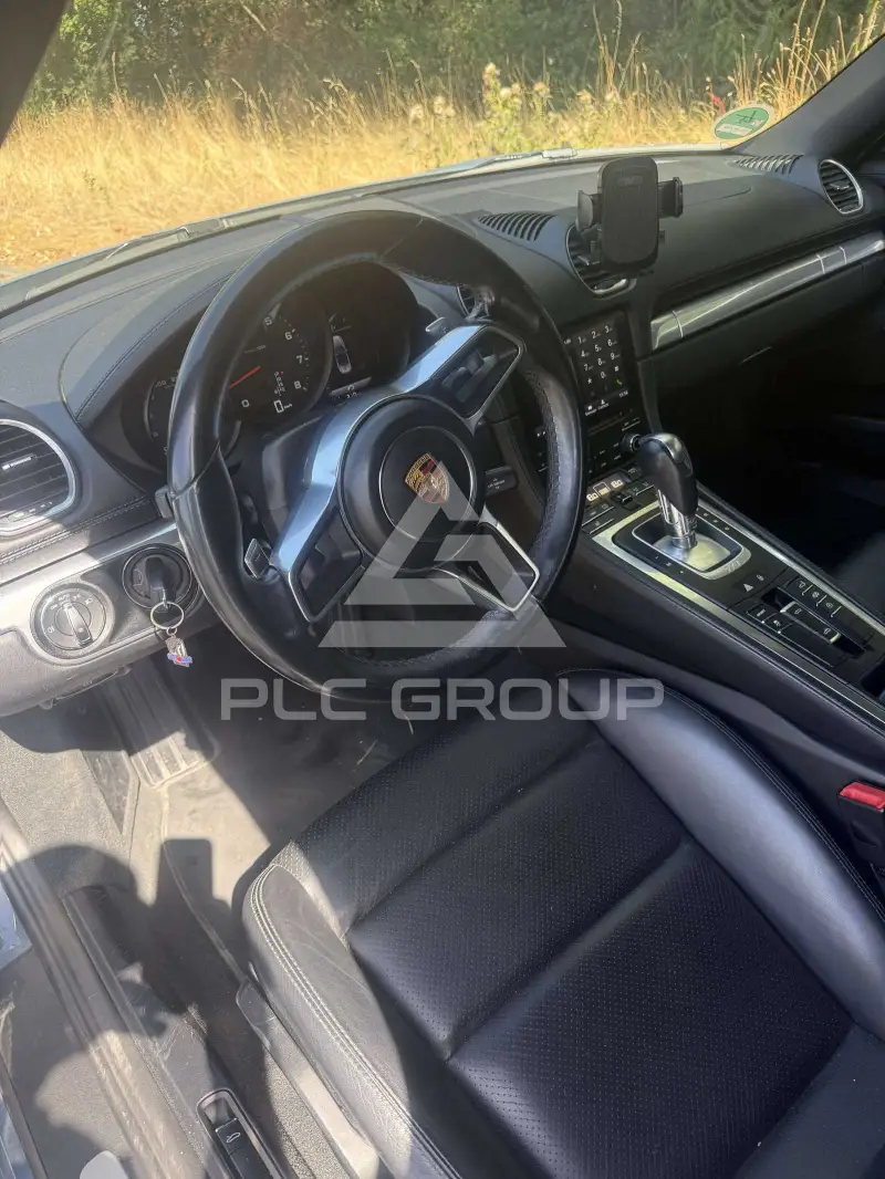 2018 Porsche 718