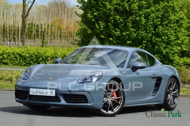2018 Porsche 718