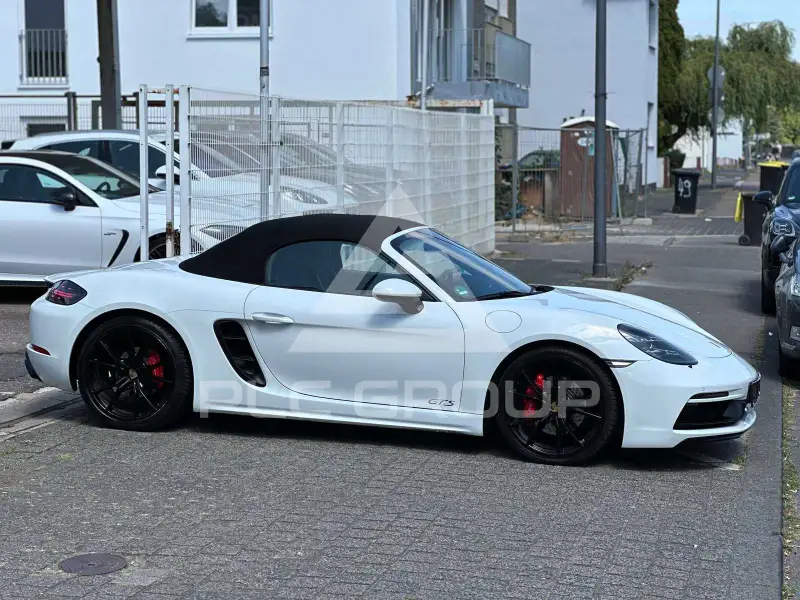 2018 Porsche 718