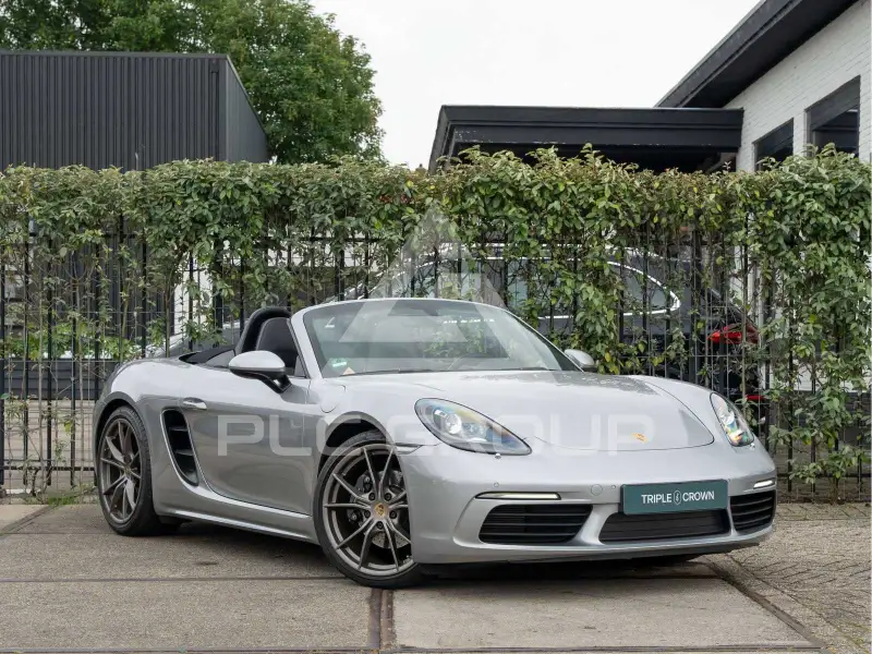 2018 Porsche 718