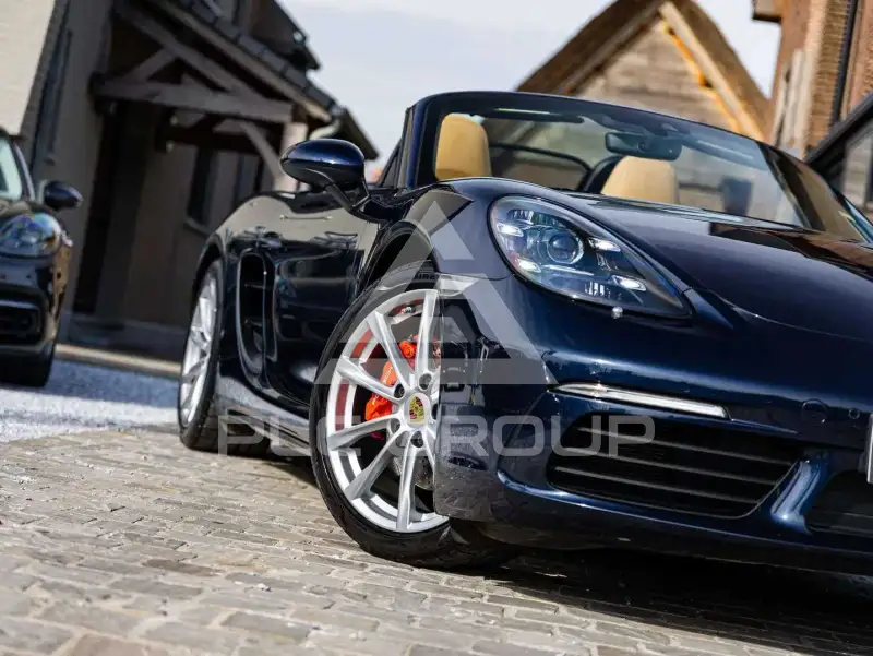 2018 Porsche 718