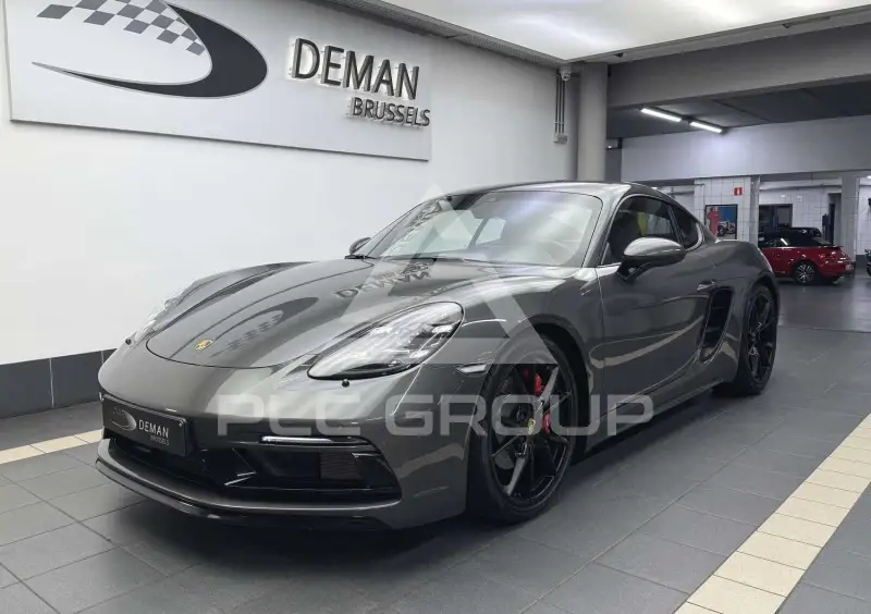 2018 Porsche 718