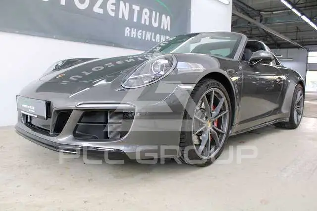 2018 Porsche 911(991)