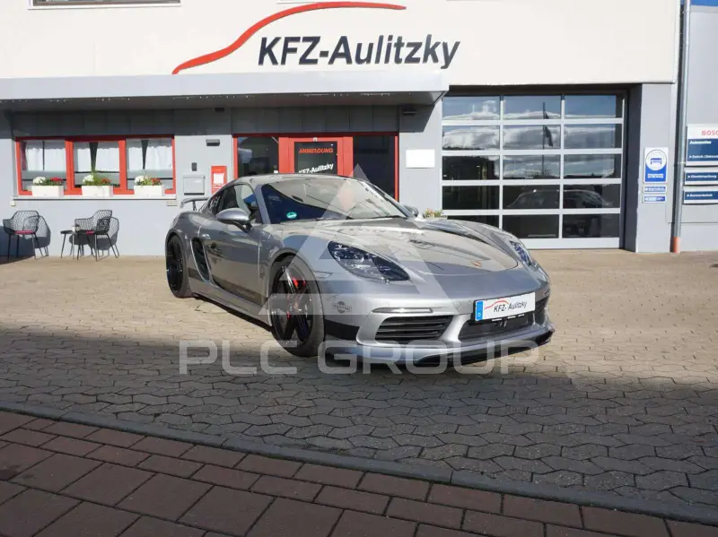 2018 Porsche 718