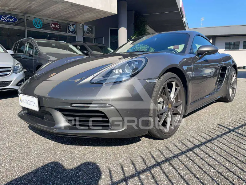 2018 Porsche 718