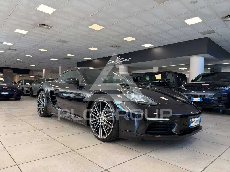 2018 Porsche Cayman