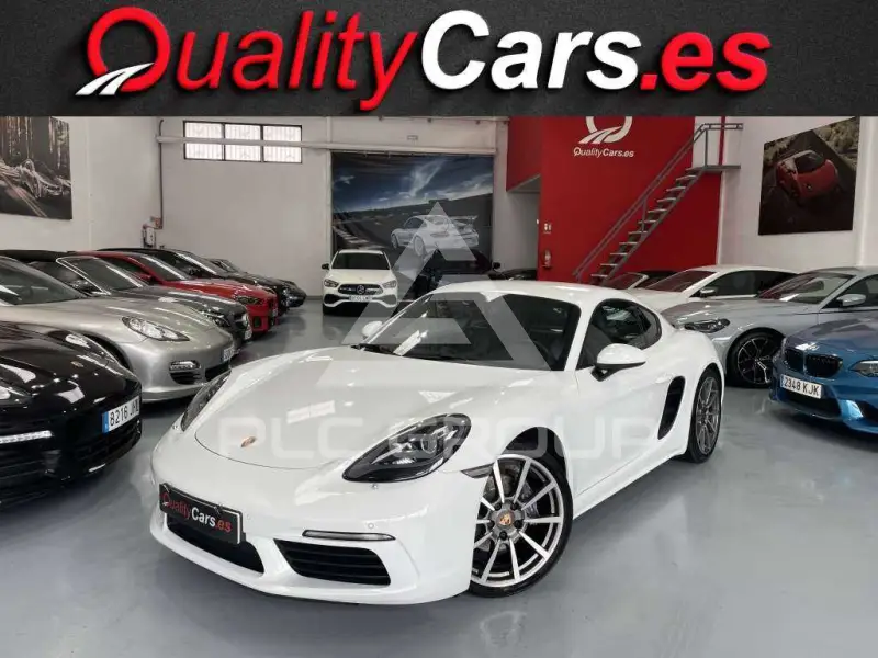 2018 Porsche Cayman