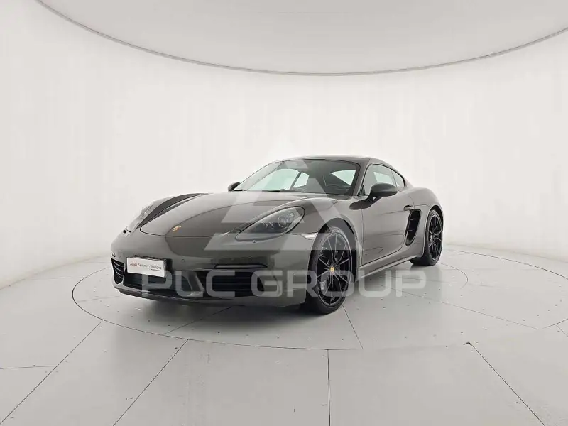 2018 Porsche Cayman