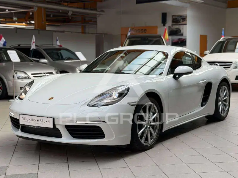 2018 Porsche Cayman