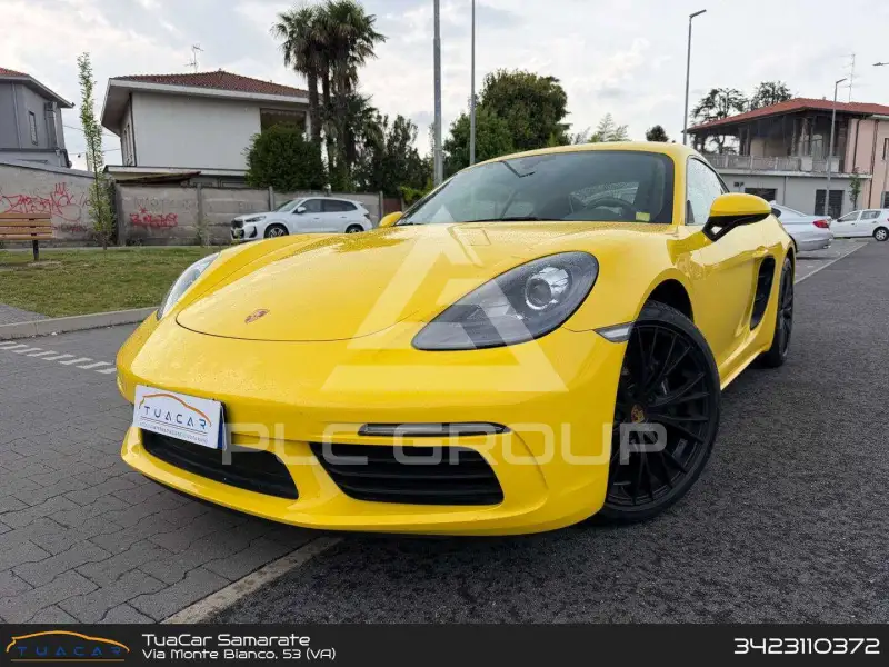 2018 Porsche Cayman