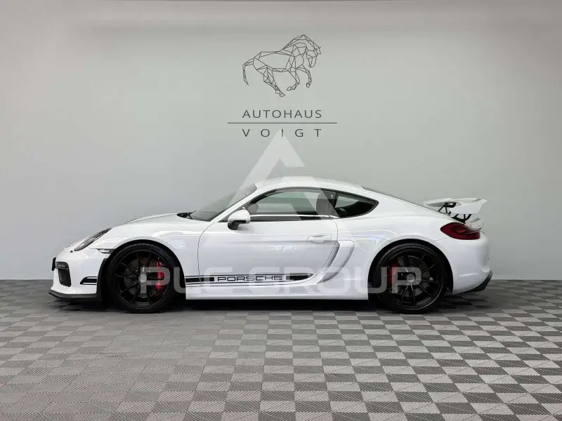 2018 Porsche Cayman