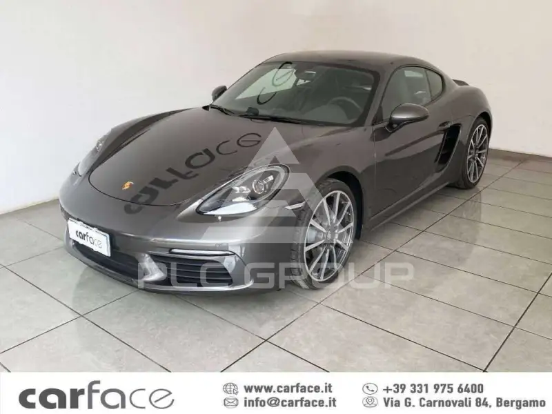 2018 Porsche Cayman
