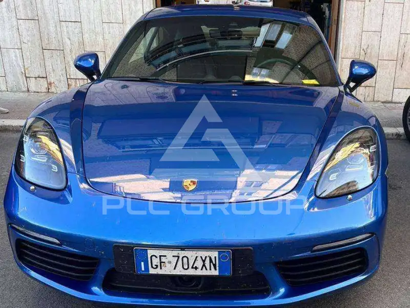 2018 Porsche Cayman