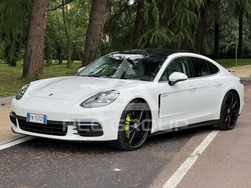 2018 Porsche Panamera
