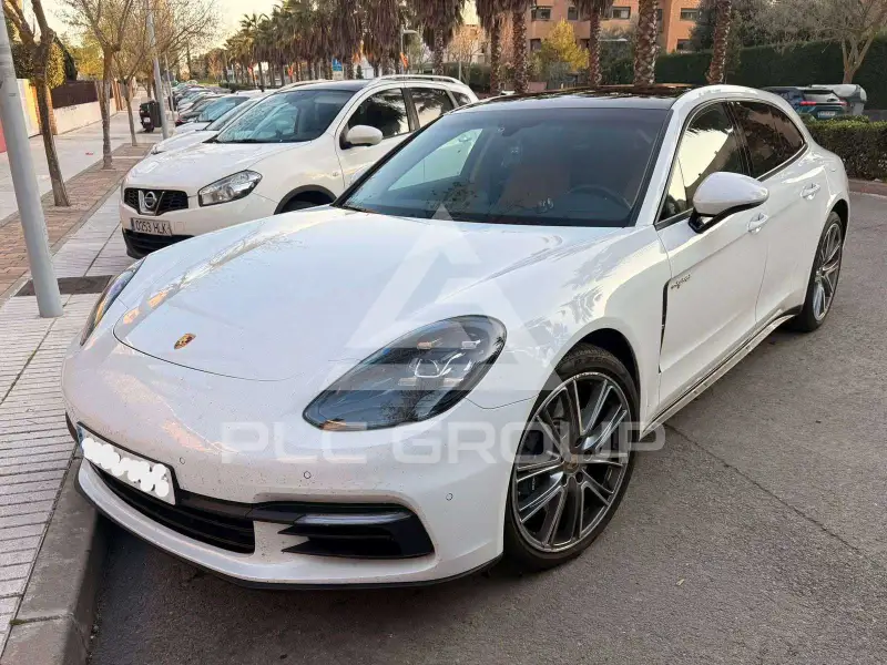 2018 Porsche Panamera