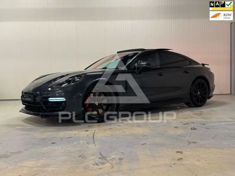 2018 Porsche Panamera