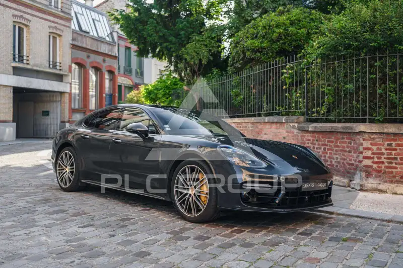 2018 Porsche Panamera