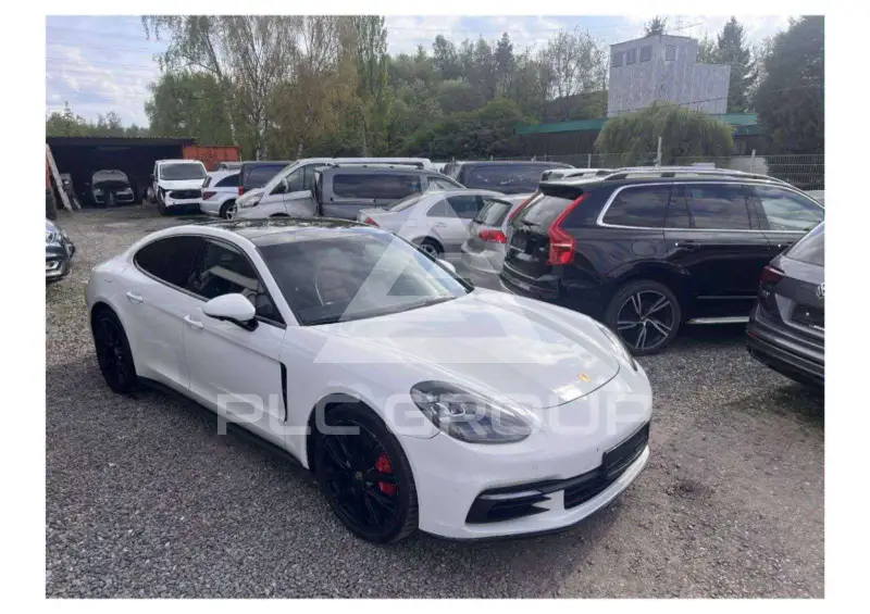 2018 Porsche Panamera