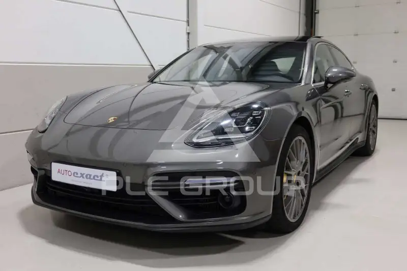2018 Porsche Panamera