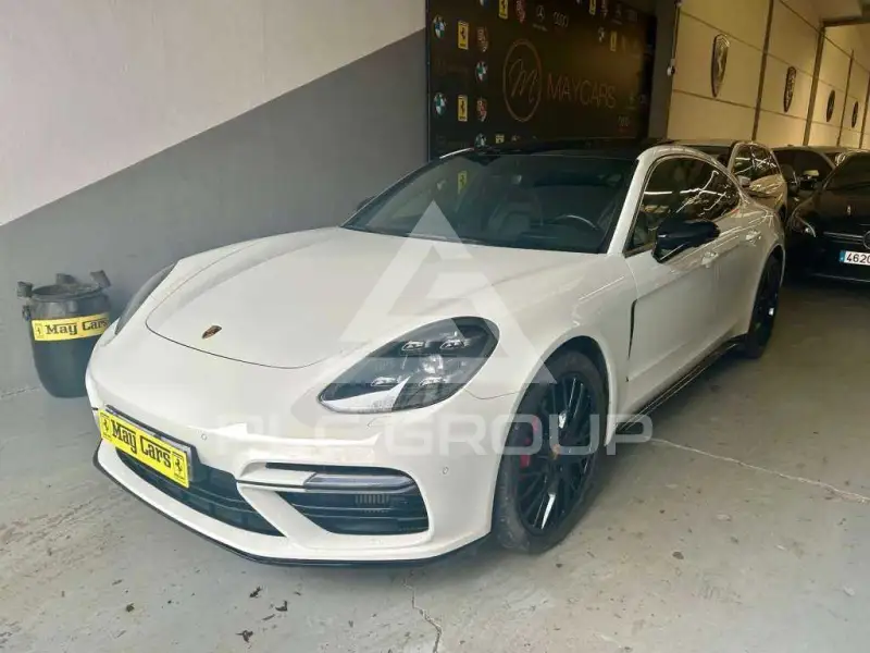 2018 Porsche Panamera