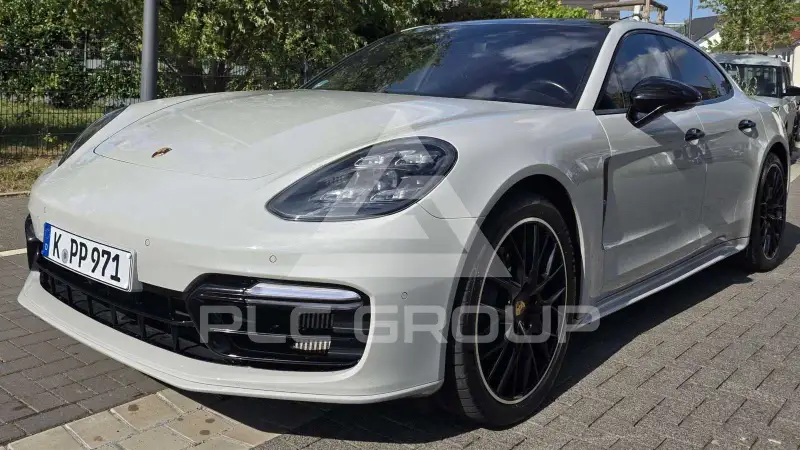2018 Porsche Panamera