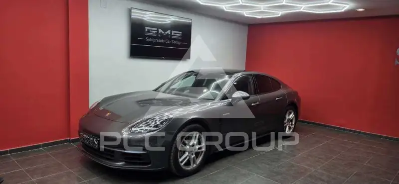 2018 Porsche Panamera