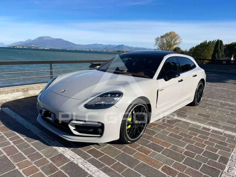 2018 Porsche Panamera