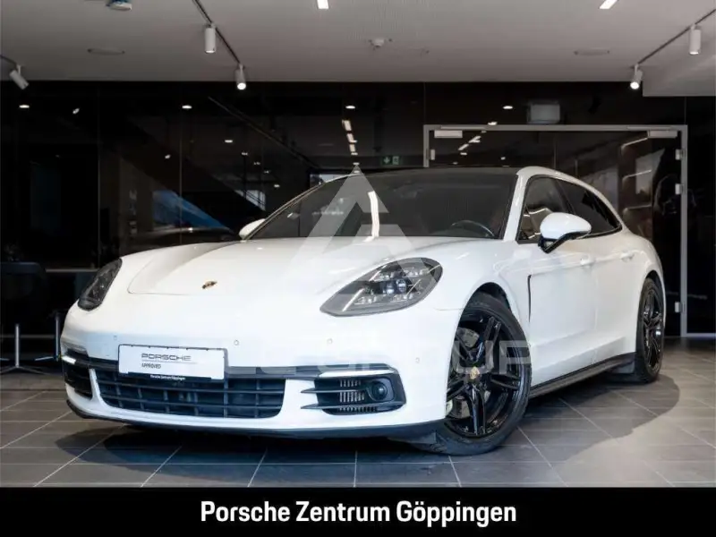 2018 Porsche Panamera