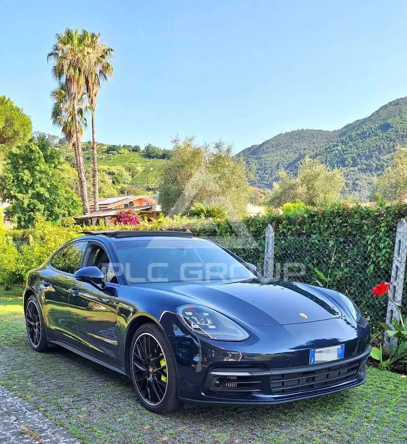 2018 Porsche Panamera