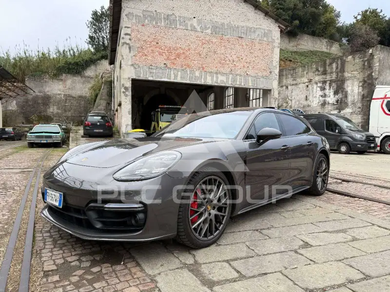 2018 Porsche Panamera