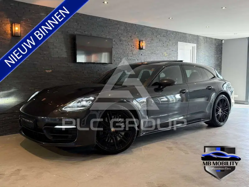 2018 Porsche Panamera