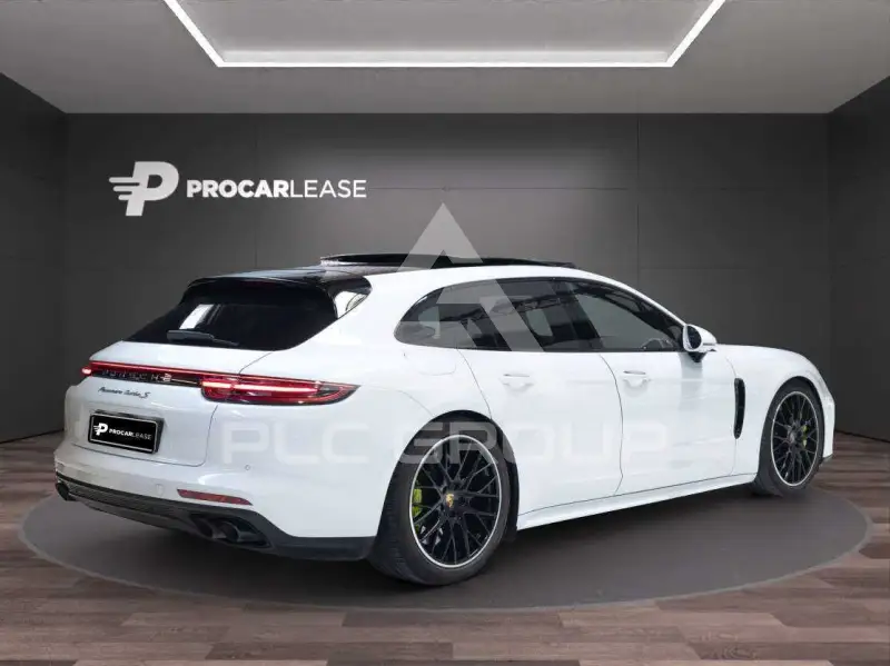 2018 Porsche Panamera
