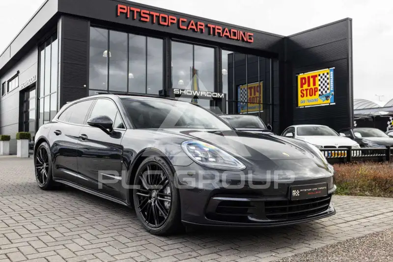 2018 Porsche Panamera