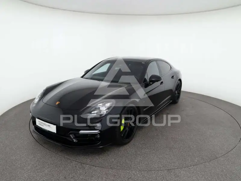 2018 Porsche Panamera