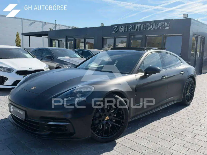 2018 Porsche Panamera