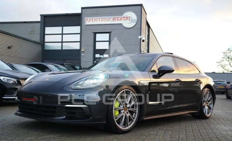 2018 Porsche Panamera