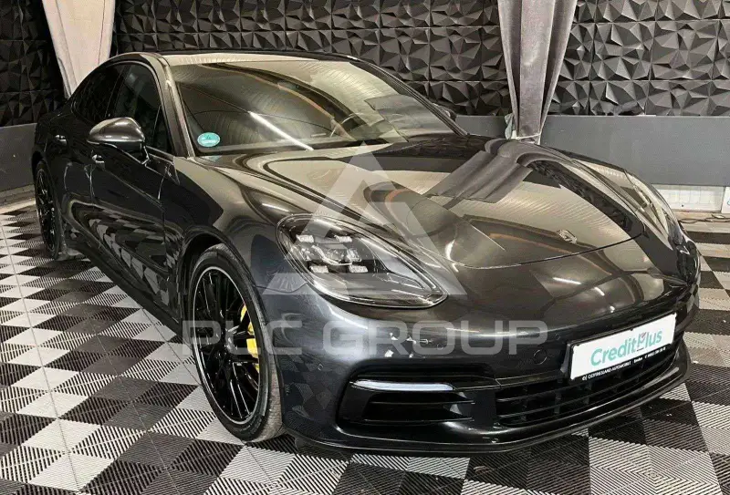 2018 Porsche Panamera