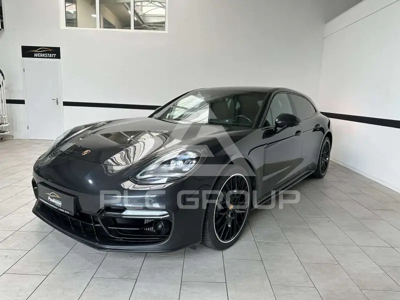 2018 Porsche Panamera