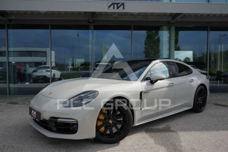2018 Porsche Panamera
