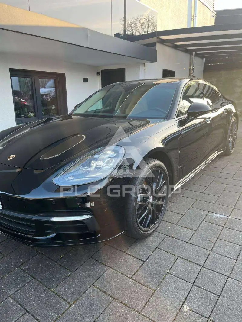 2018 Porsche Panamera