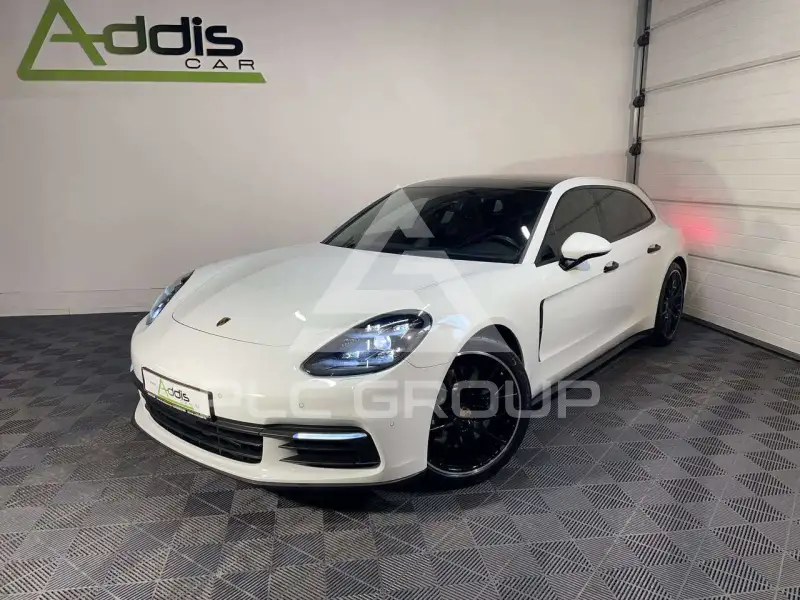 2018 Porsche Panamera