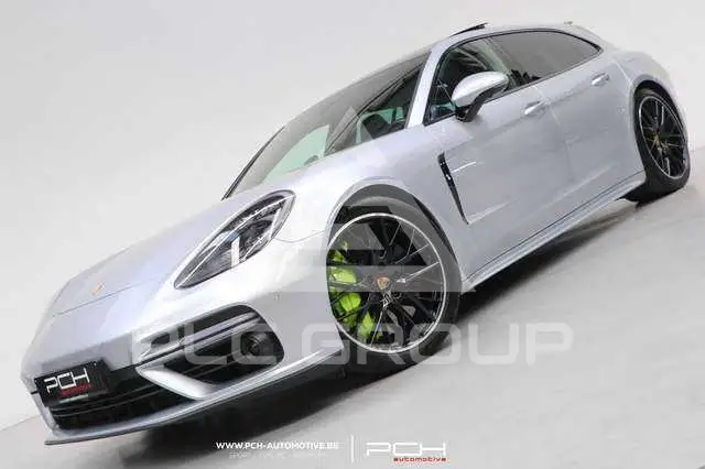 2018 Porsche Panamera