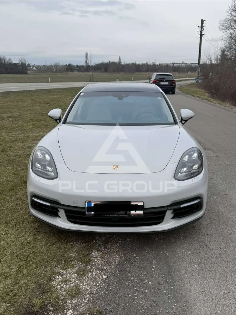 2018 Porsche Panamera