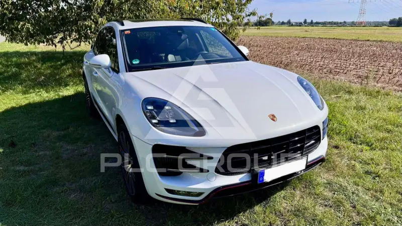 2018 Porsche MACAN