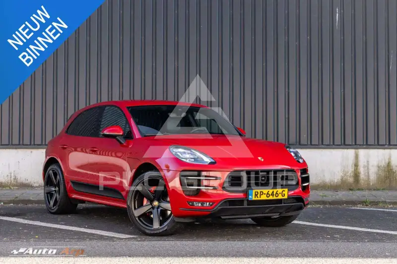 2018 Porsche MACAN